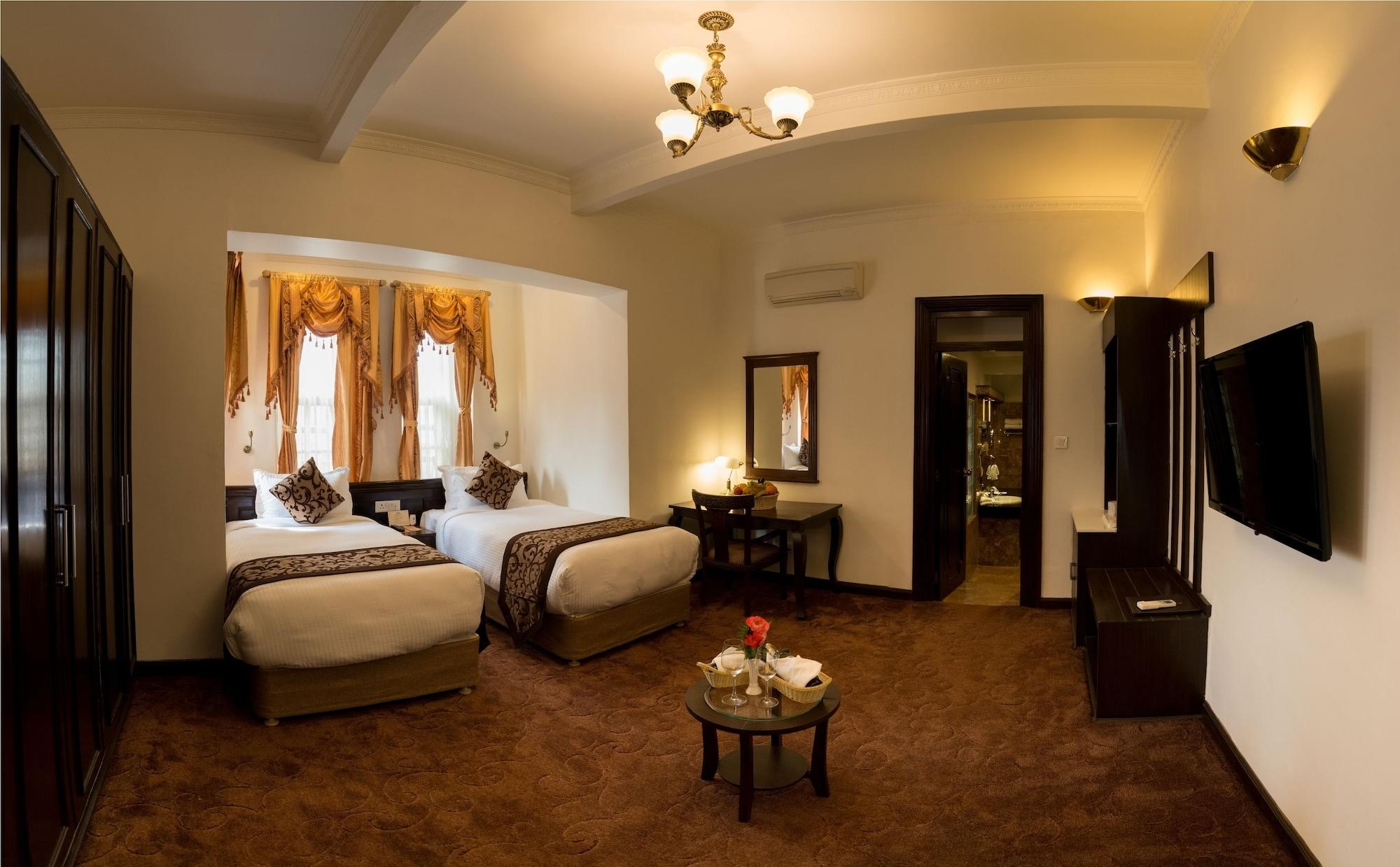 Maya Manor Boutique Hotel By Kgh Group Kathmandu Exterior foto